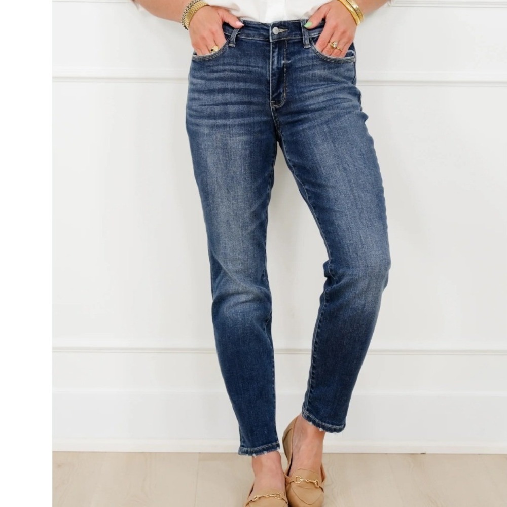 Judy Blue Dark Wash High Rise Boyfriend Jeans Raw Hem Size 5/27 Stretch Denim